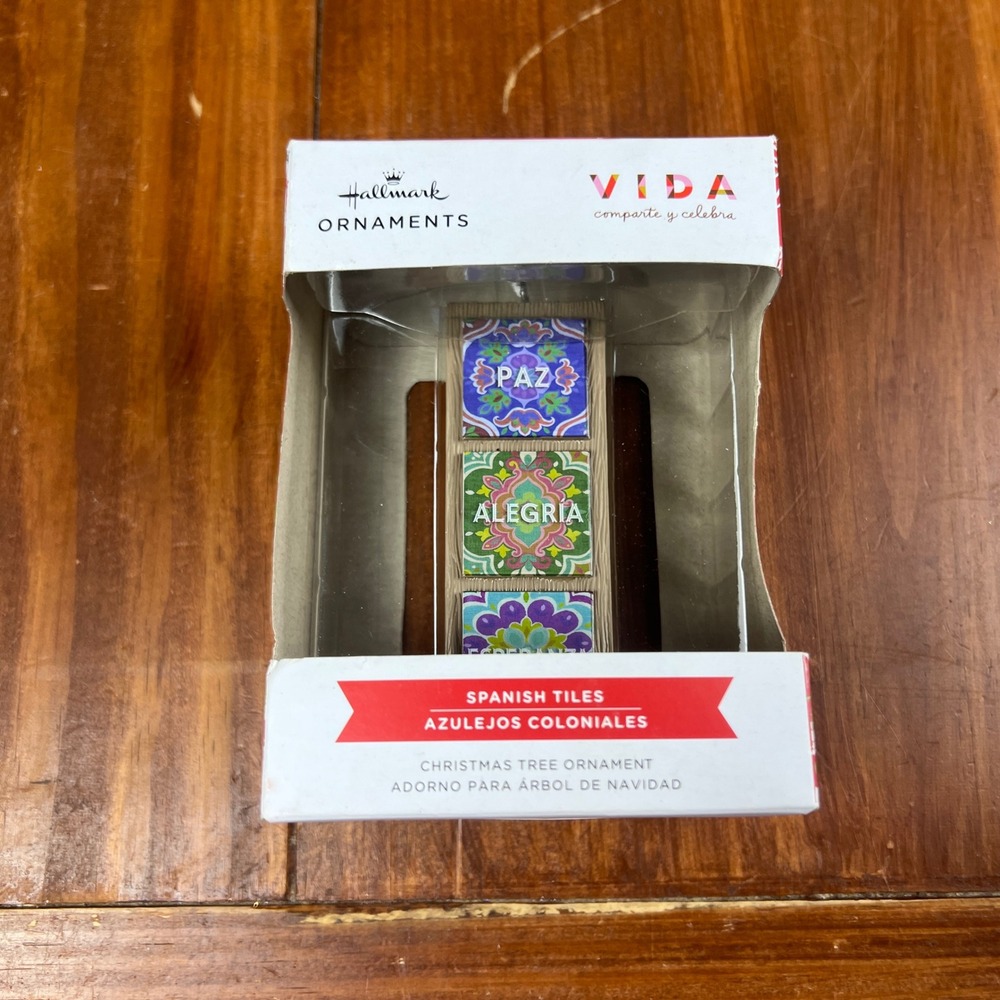 Hallmark Vida Spanish Tiles Christmas Ornament Paz Alegria Esperanza